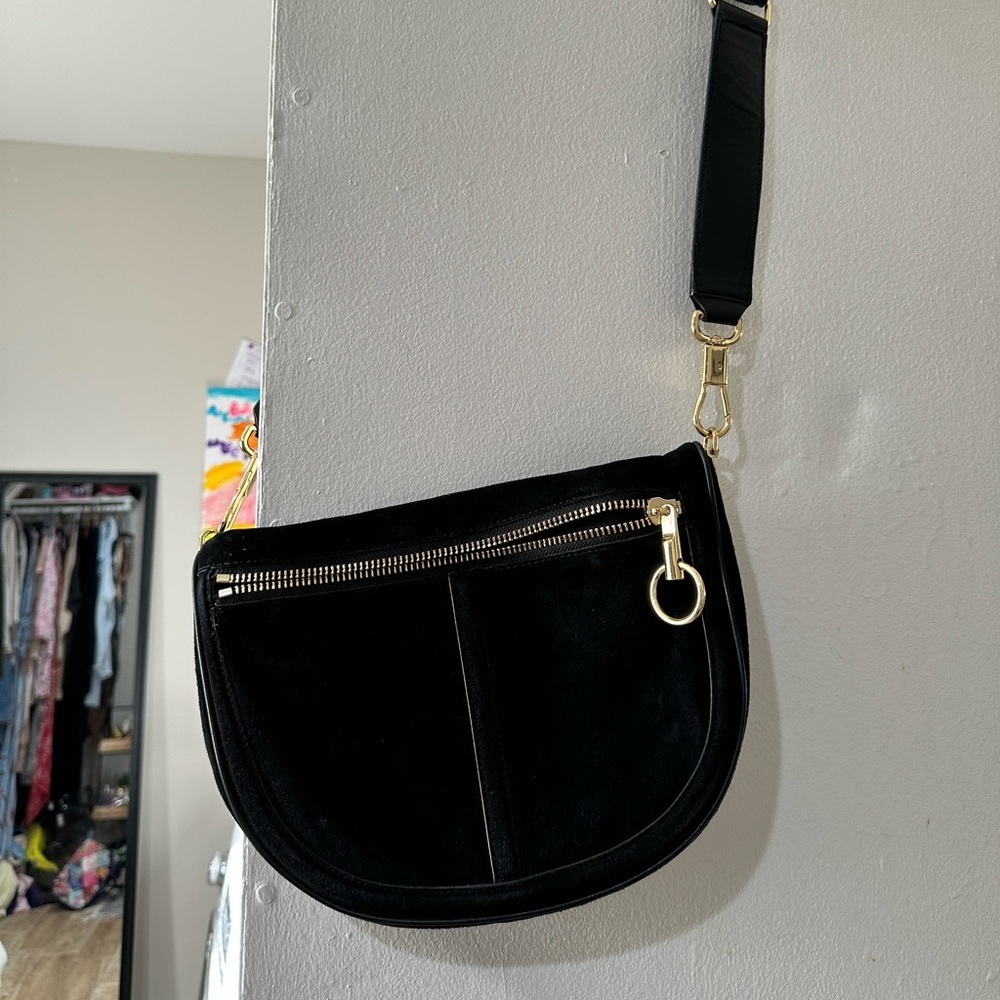 Elizabeth James Crossbody